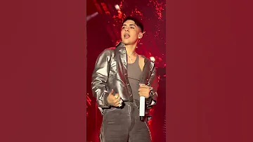 GATA ONLY LIVE IN MILAN Cris MJ Drops LATIN TRAP ANTHEM 2024 Crismj Latinmusic 