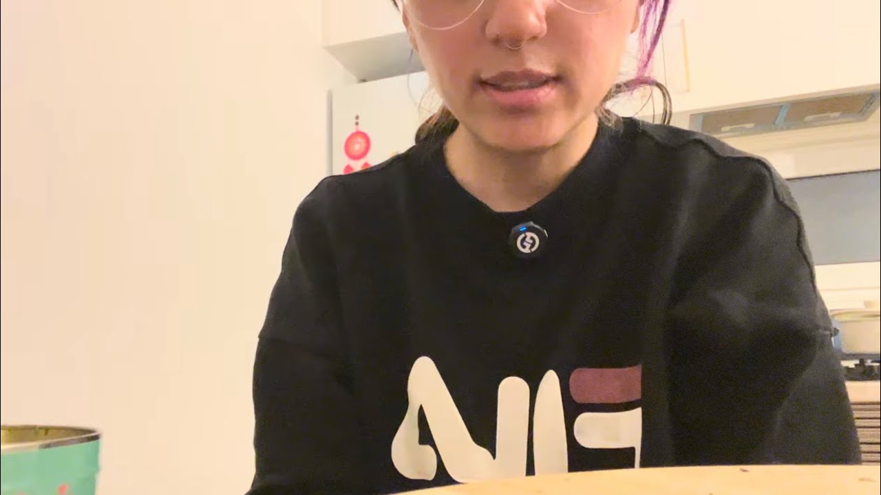 ASMR classic, voz bajita y susurros, compras, update y al final PUM!