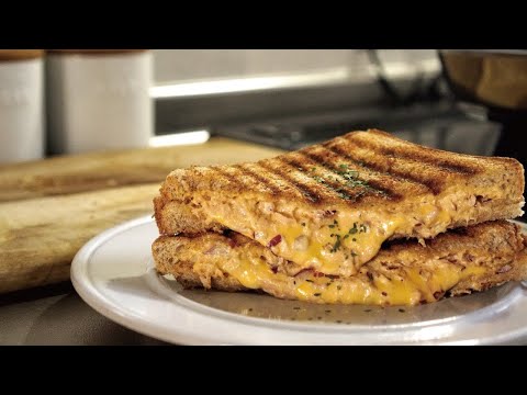 【これ最高に旨い】ツナメルトサンド/ How to make "Tuna Melt sandwich"【ツナ缶レシピ】