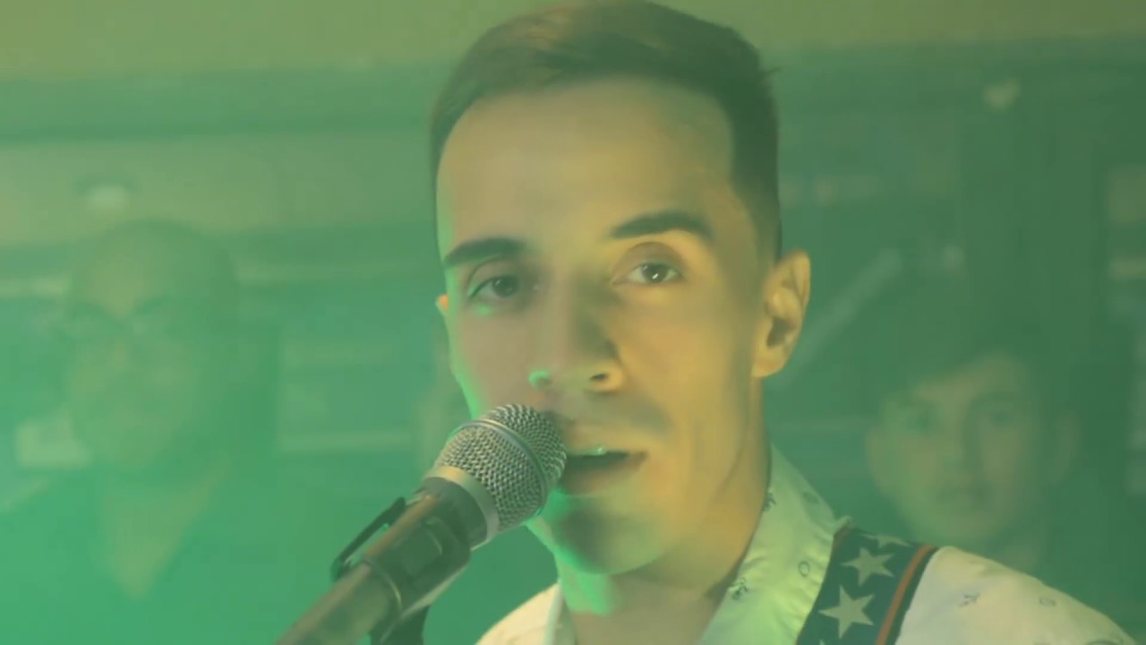 HEREDEROS PARA VOS - EXTRAÑANDOTE / VACACIONES ( VIDEO OFICIAL )