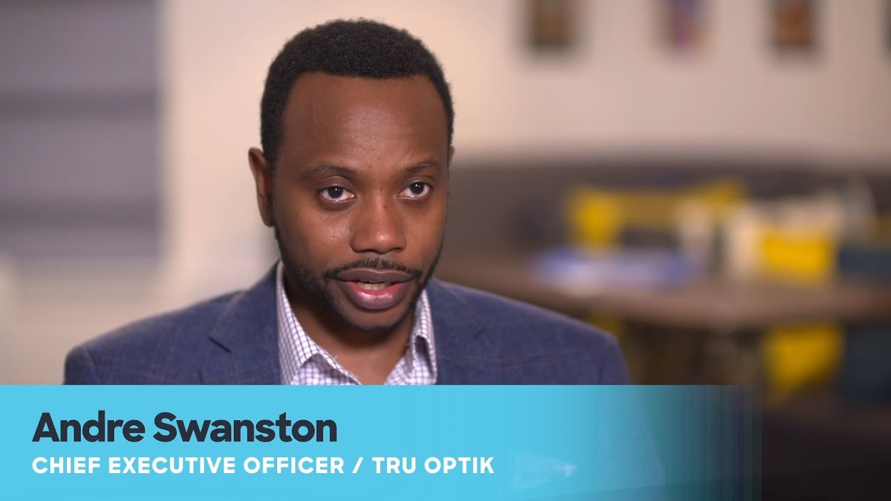 Balancing Contextual and Audience Targeting