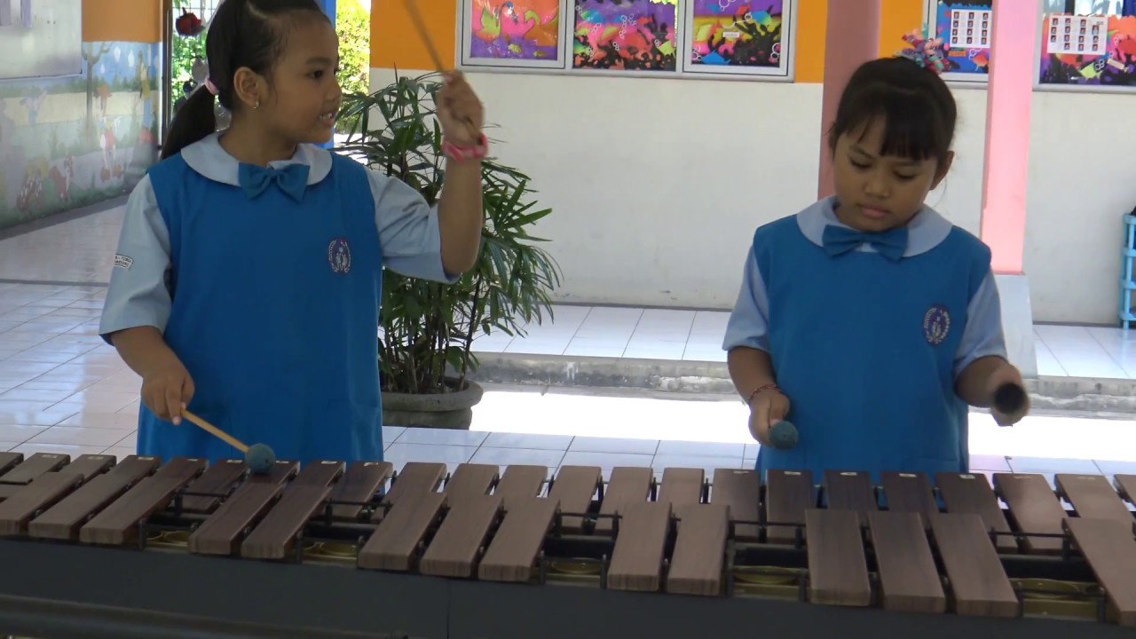 Klip Latihan DrumBand TK Wipara 2016 (HD)