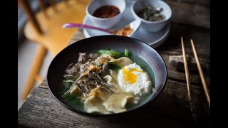 Mee Hoon Kueh (Hand-torn / hand-pulled noodles)