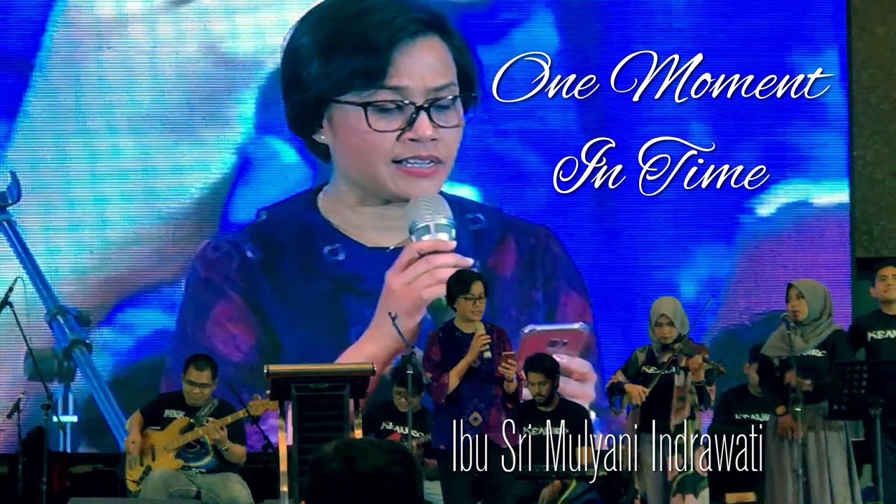 Ibu Sri Mulyani Indrawati - One Moment In Time - YouTube