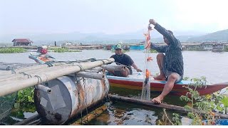 Download lagu Episod 18 .pasang jaring dan angkat jaring di jatiluhur di bawah rumah apung .