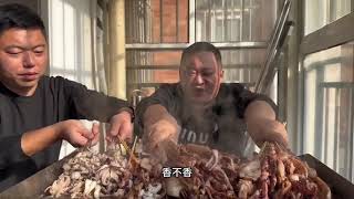 胖龙惹儿子生气了，买5斤鱿鱼，5斤八爪鱼，做路边摊“铁板鱿鱼”嘎嘎香#美食 #记录生活 #铁板鱿鱼