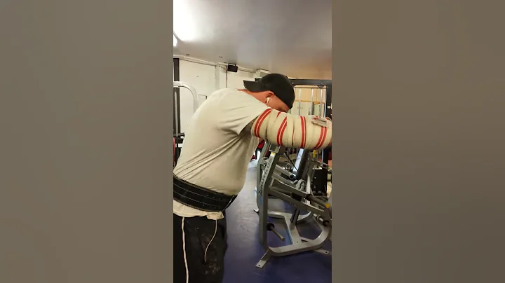 160Kg Viking Press - Rick Devine