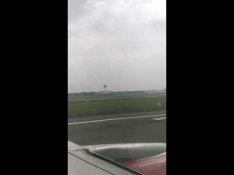 Penampakan bandara kualanamu dari atas (take off from runway 23)