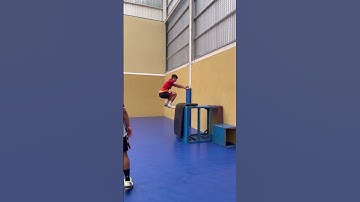 Thumbnail of Inilah Latihan Bintang Saputra Agar Lompatan Bisa Tinggi !! #akademivoliindomaret #volleyball