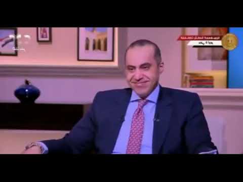 المستشار محمود فوزي عضو حملة السيدالرئيس يبكي عند حديثه عن الأرقام المفزعة للانجازات التي فاقت توقع