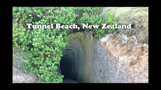 Kembara Travalona Tunnel Beach, New Zealand