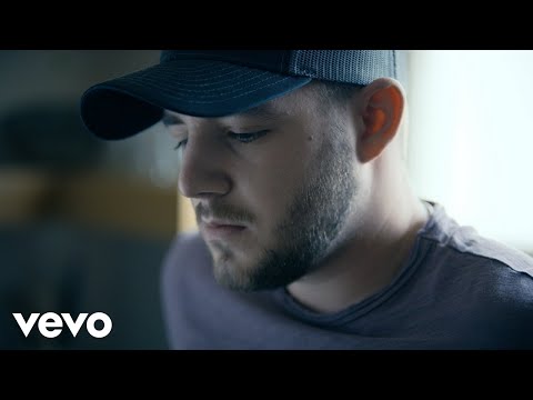 Kameron Marlowe - Giving You Up