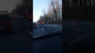 Live 3 cars accident on the East 84th