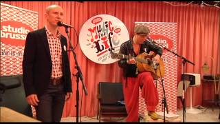 Music For Life 2012: Helmut Lotti ft Stef Kamil Carlens - Voed Mij Op