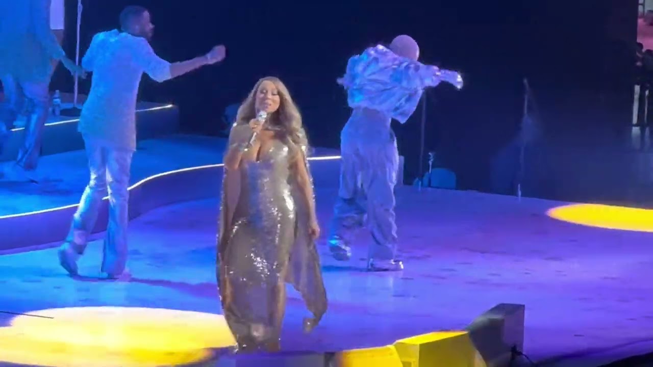 Mariah Carey Medley of Hit Songs T Mobile Center Kansas City Missouri