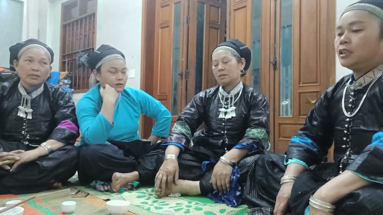 hát nùng sinh Diu pờ Ly ngày bên gái cóc pày