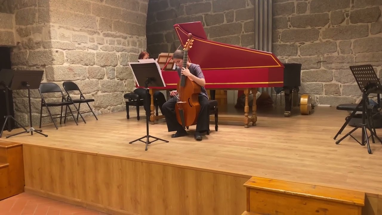 A. Forqueray (La Potugaise, La Couperin) Martina Aranda Flores