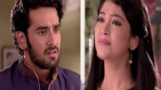 Simran and baldev are getting married. is putting mehandi on her hands
while very restless as he doesn't want to marry simran. watch the
vid...