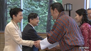 天皇、皇后両陛下が外国王族をもてなす茶会