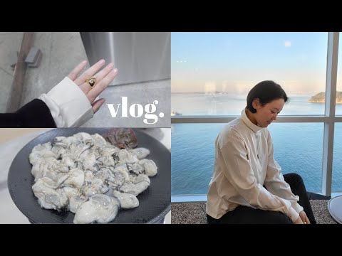 직장인 주말 브이로그 | 성수동에서 plow 주얼리 쇼핑하기 | 이마트 장 같이봐요 | 아울렛 쇼핑 | 제철음식 제일 좋아💕(<strong>영종도</strong> 굴 먹방, 빵 <strong>맛집</strong> 바다뷰 카페)