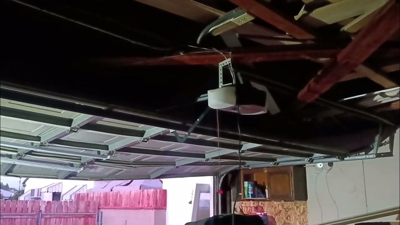 Genie model 7035 running on it