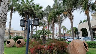 видео: Сиде. Отель Алегрия. Гуляю по улице от Кумкёй до Эвренсеки. картинка: Сиде. Отель Алегрия. Гуляю по улице от Кумкёй до Эвренсеки.