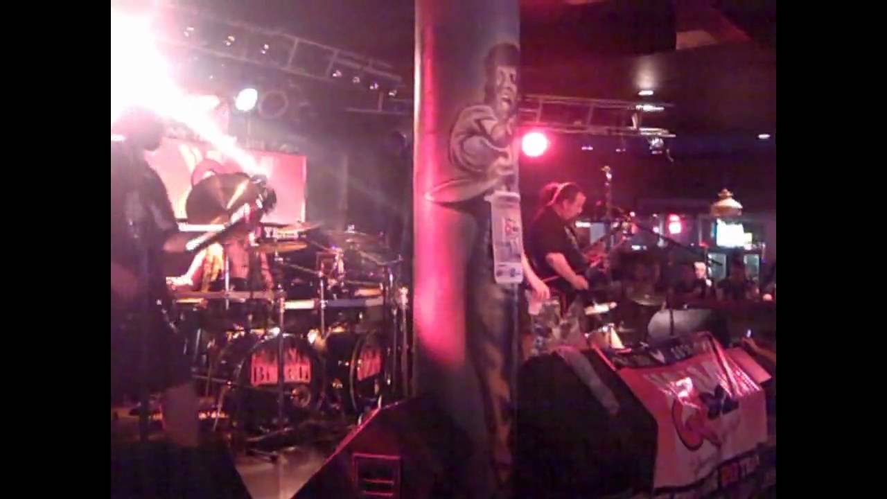 Q92 Rocks Q92 Rock Band Rumble 2010 Winners Black Friday Pshycho Therapist - YouTube