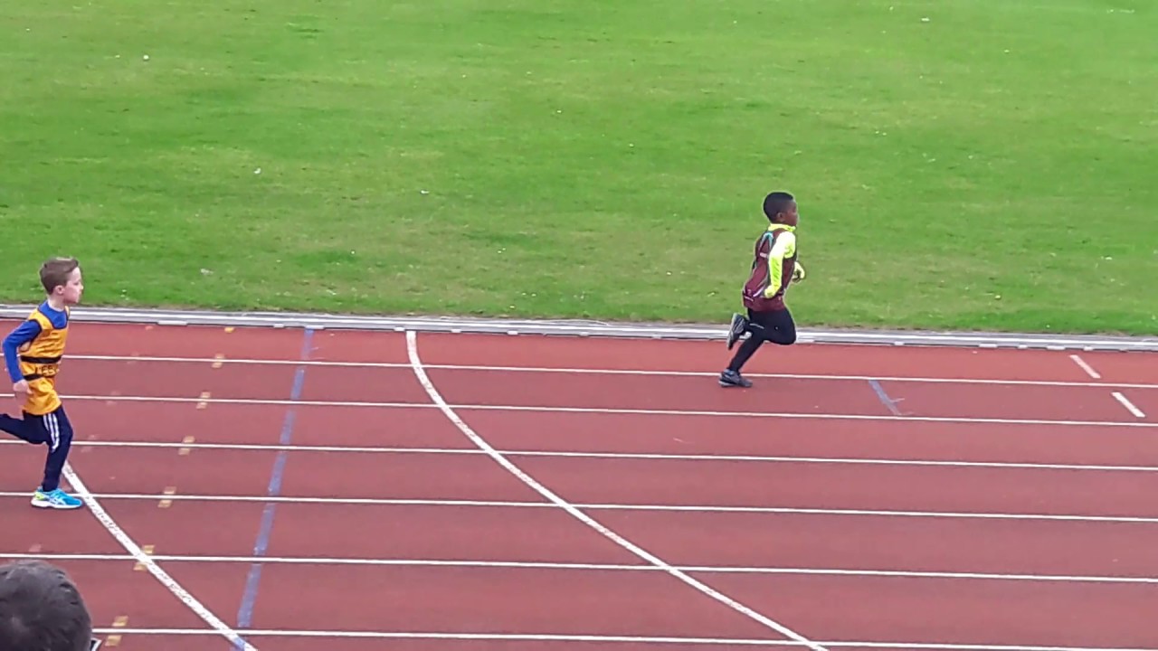 Leevale Athletics Championship | U8 60m heat - YouTube