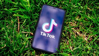Why Your TikToks Suddenly Stop Getting Views!