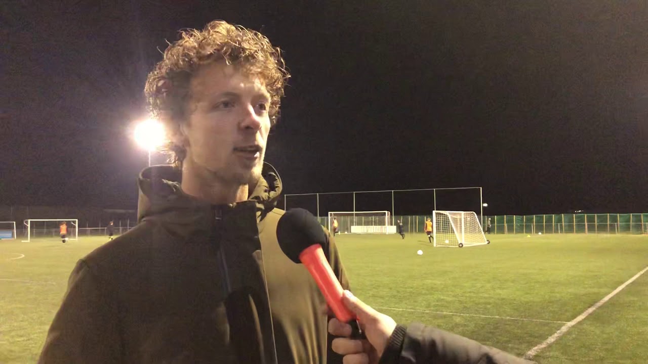 Van Hensbergen ,,Volgens mij komt er zelfs een DJ” YouTube