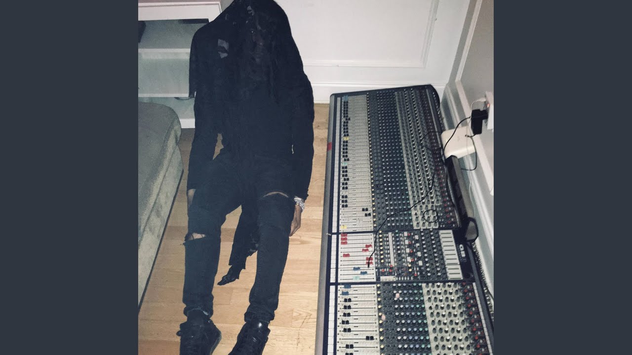 heart inside the mic