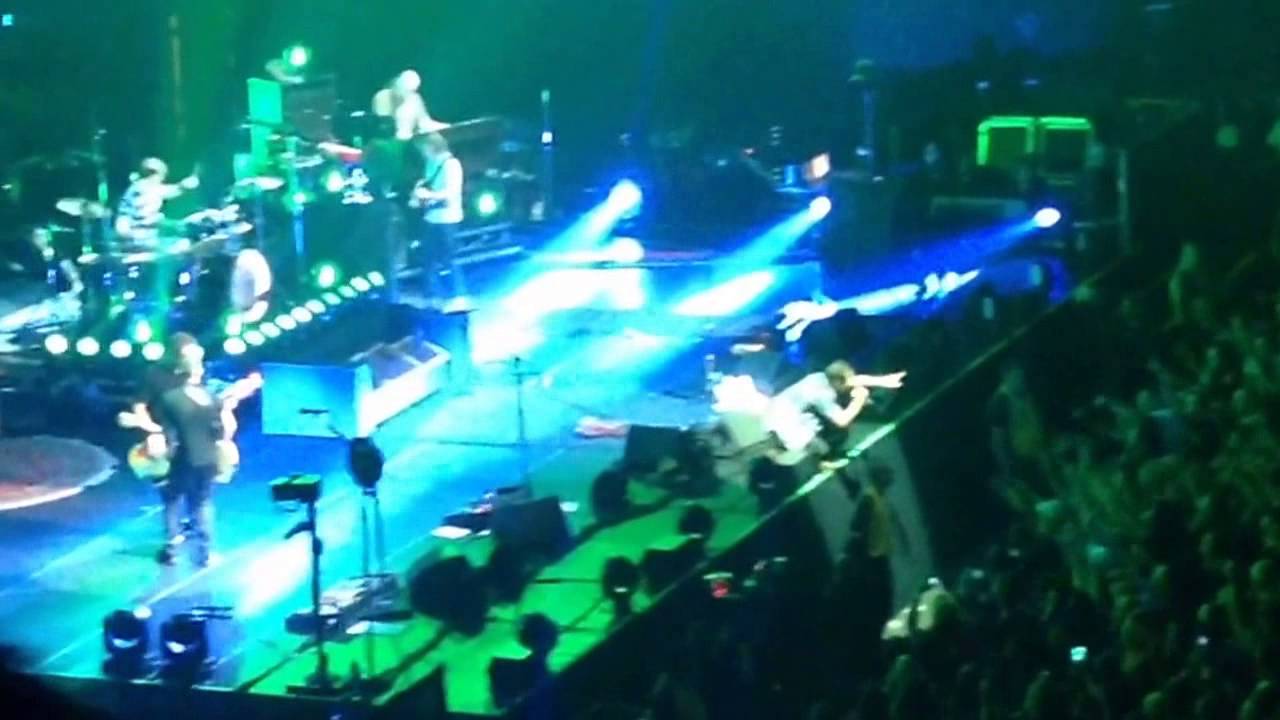 pearl jam buffalo ny 10.12.13 YouTube