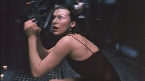 映画「バイオハザード」日本版予告