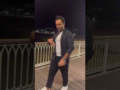 نادر الأتات على انغام اغنيته الجديدة