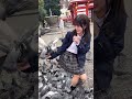 ハトにモテすぎた女