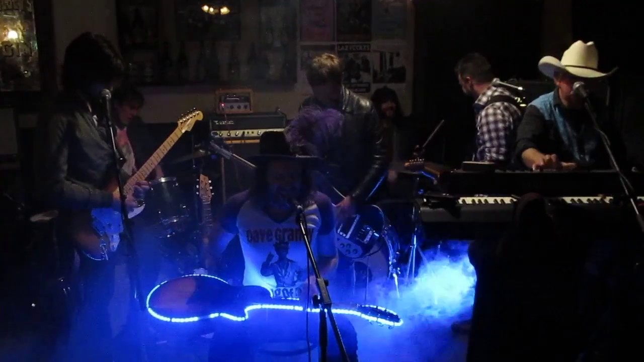 Danny Walsh Banned at the Labour : Night Comes / Rock n Roll Outlaw