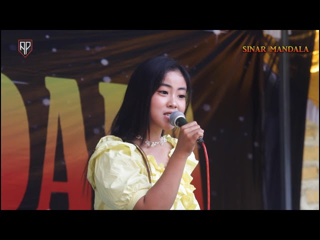 WARDA AMELIA _ PANTUN JANDA _ SINAR MANDALA Feat MVD AUDIO Live Lembenah Daleman Galis class=