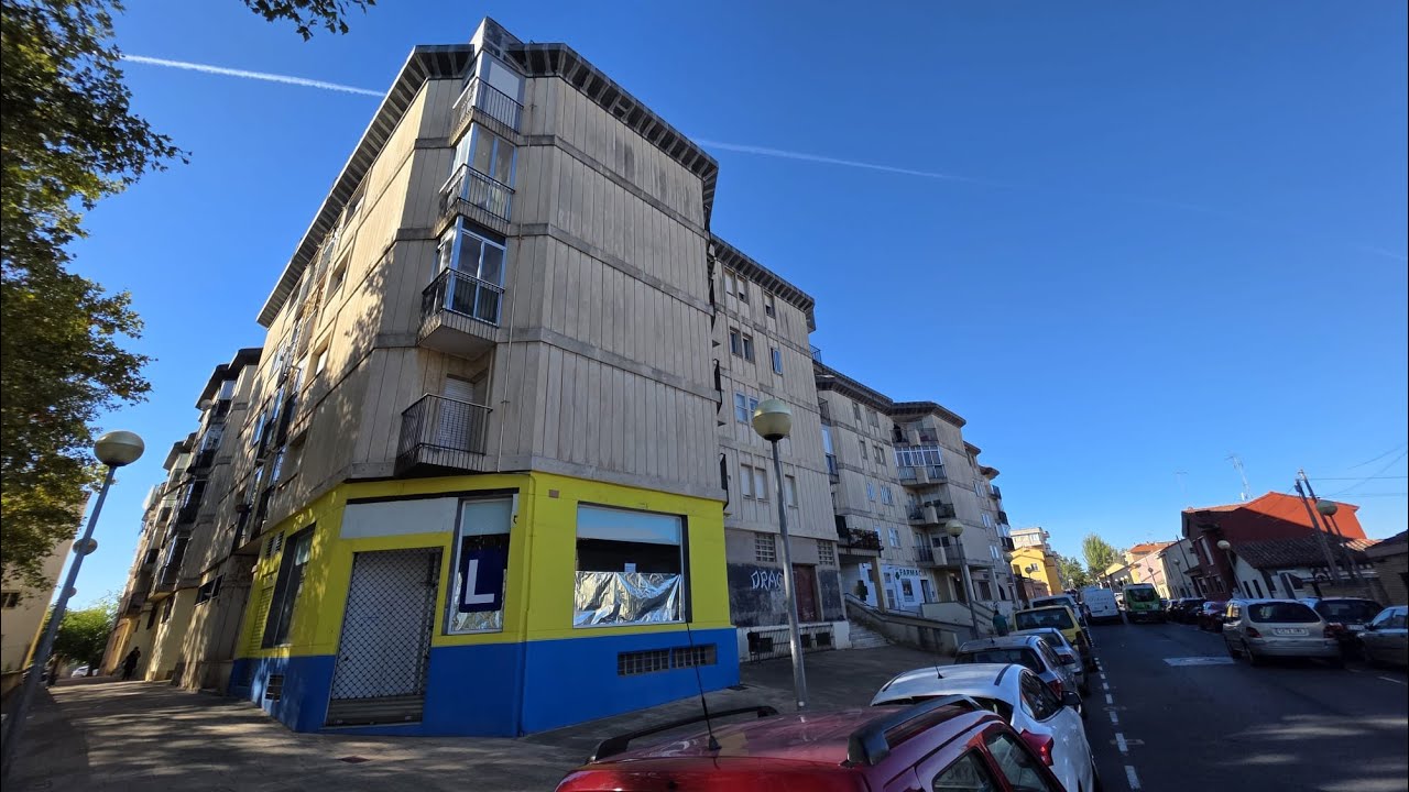 Piso en Yagüe. Logroño. Recorrido desde el recibidor