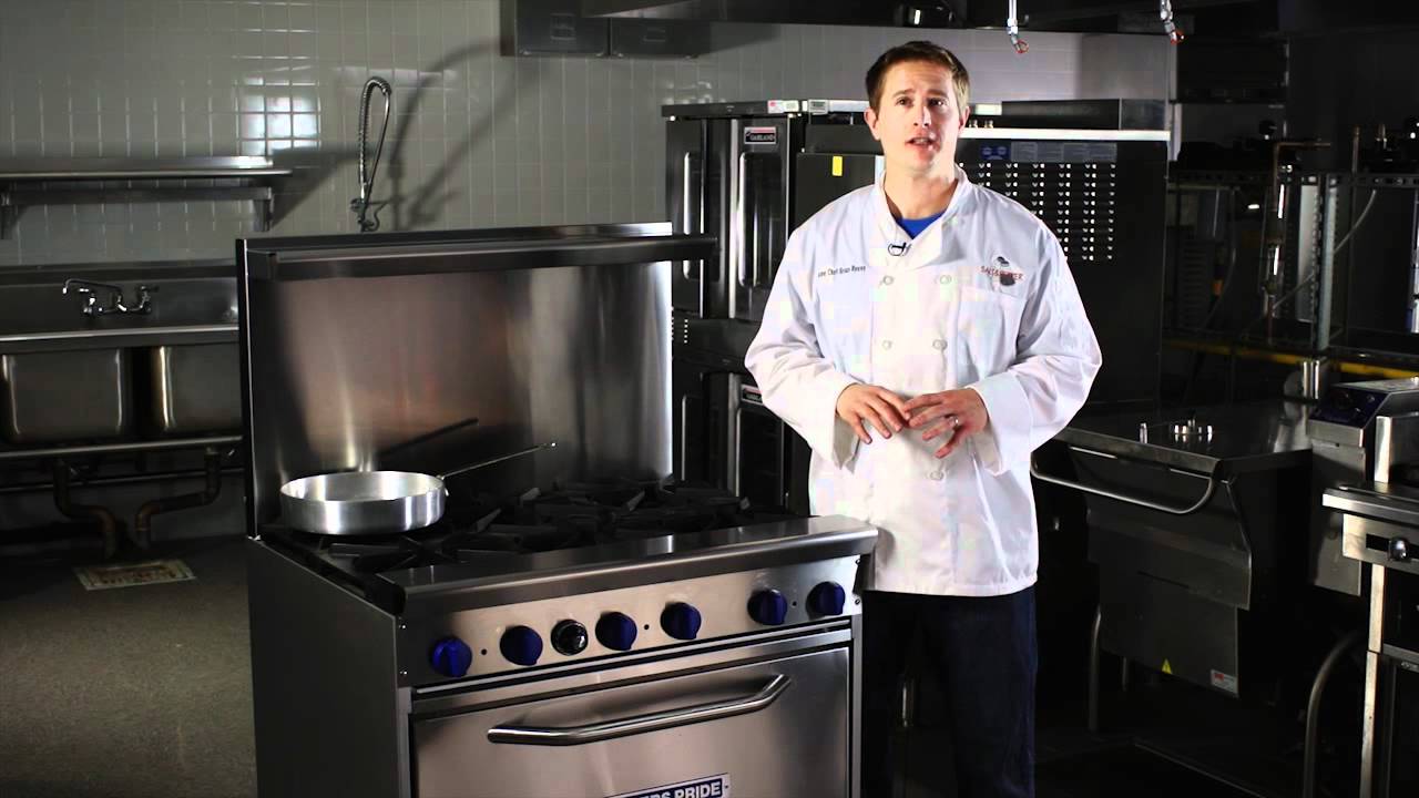 Bakers Pride Restaurant Range first cut