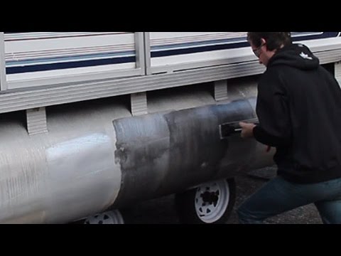 How to Clean &amp; Polish Aluminum Pontoons in Less than 60 ...