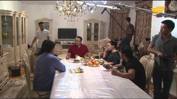 Еркектер бір-бірін сүйген видео