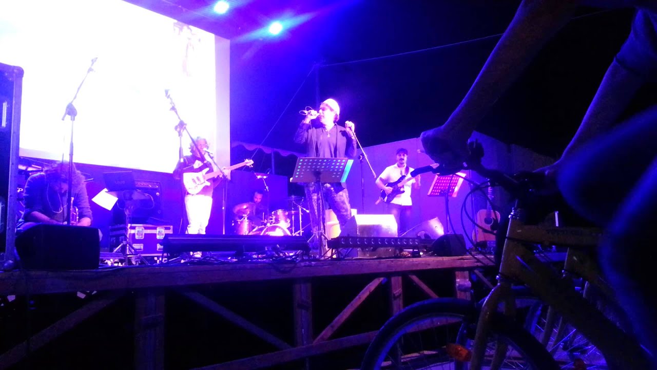 T TES DE BOIS A Festareggio Goodbike Concerto Su Palco A Pedali 