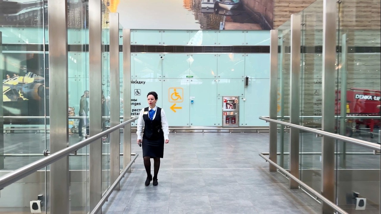 Посадка на рейс в Саратов в аэропорту Пулково в Санкт-Петербурге