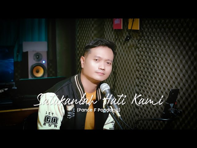 SATUKANLAH HATI KAMI (Pance F Pondaag) - Andrey Arief (COVER) class=