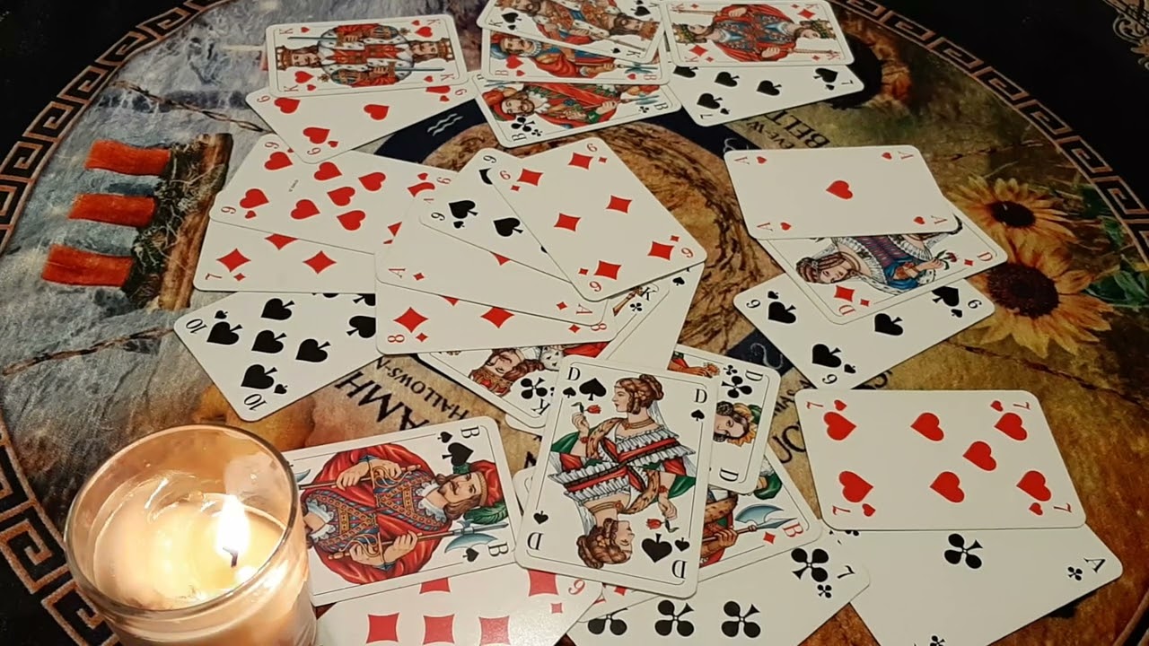 О чем сейчас думает Крестовый король ♣️,что на сердце держит...? ♥️