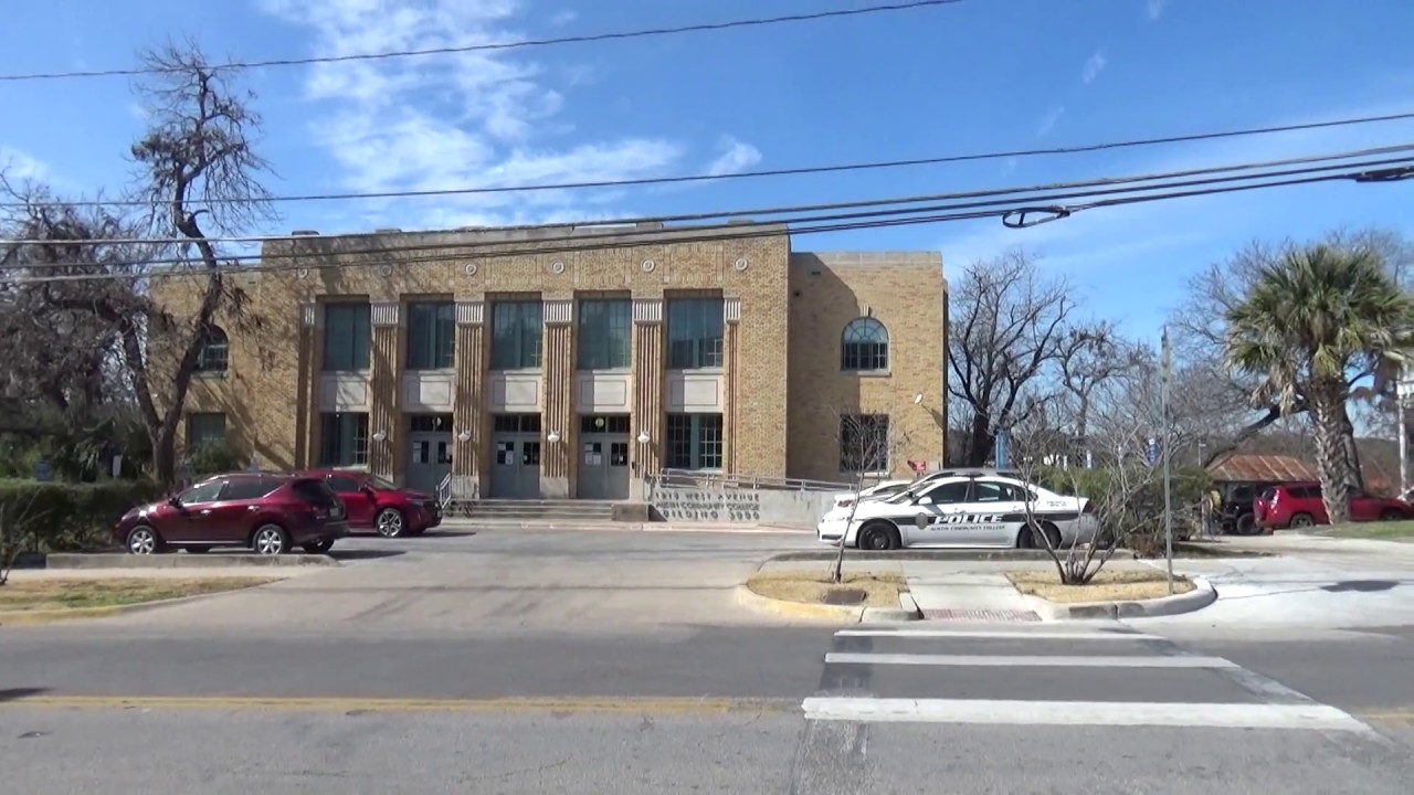 Urban exploration of Allan High School.