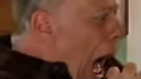 Handy but every repeated word loops back to its first use 