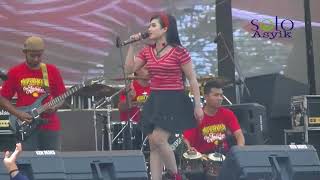 DownloadAnoman Obong - SUPRA NADA Dangdut Koplo Live HUT APSI Ke-4 Karanganyar 2017 MP3 MP4 Anoman Obong - SUPRA NADA Dangdut Koplo Live HUT APSI Ke-4 Karanganyar 2017