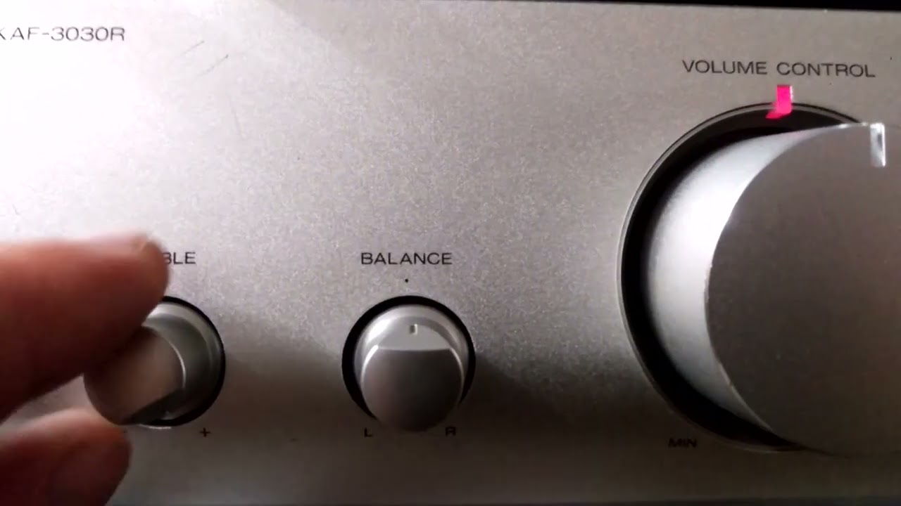 Integrated Stereo Amplifier Kenwood KAF-3030R - YouTube