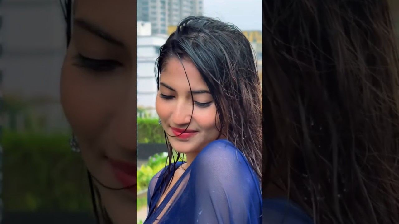Dancing in Rain 🌧️ Blue Saree Wet Look | Chatri Na Khol Barshat Me | Viral Desi Dance